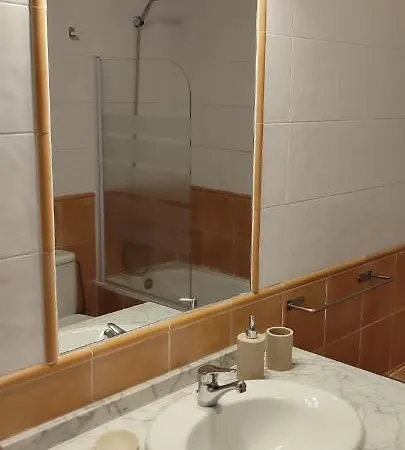 Centro شقة نيرخا